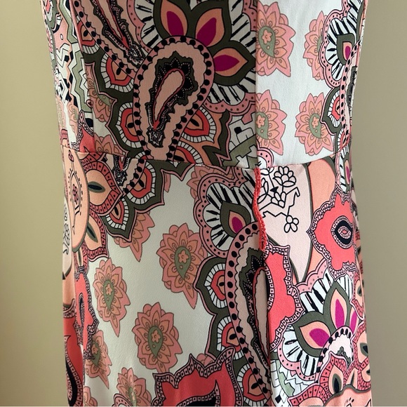 Pretty Paisley Print Dress - Picture 4 of 6